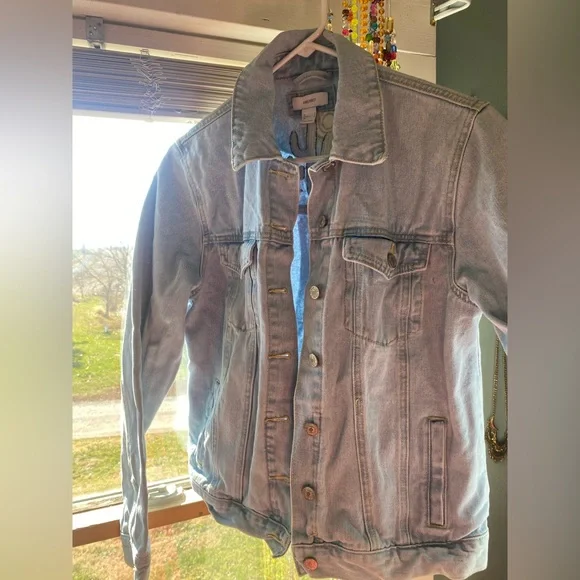 Forever 21 Light Blue Denim Jacket with Cactus Embroidery - Picture 3 of 4